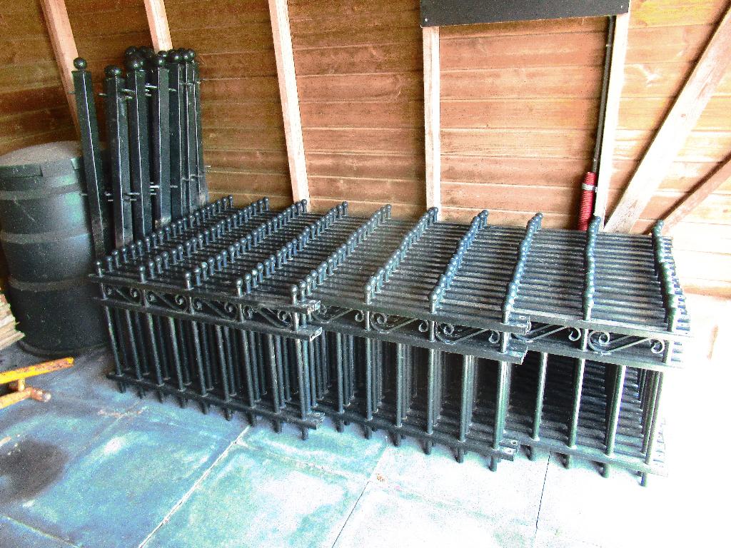 sierhekwerk 44m, Ophalen, Zo goed als nieuw, IJzer, Sierhekwerk