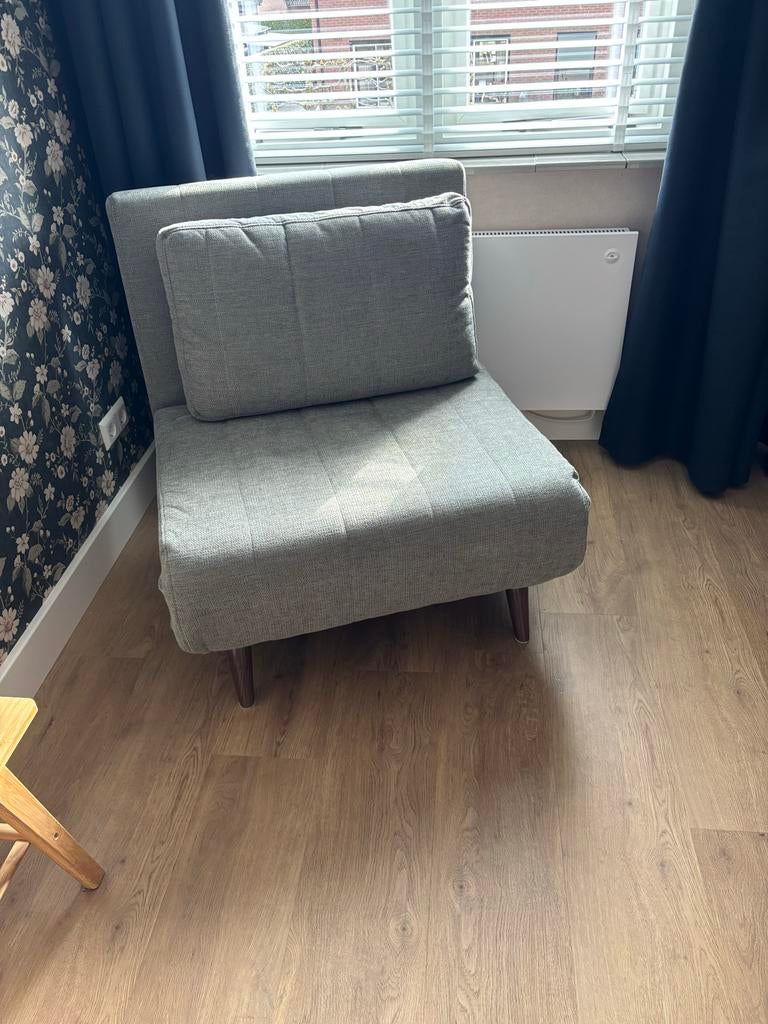 Twee Compacte Slaapfauteuils, Ophalen, Eenpersoons, 190 cm of minder, Zo goed als nieuw