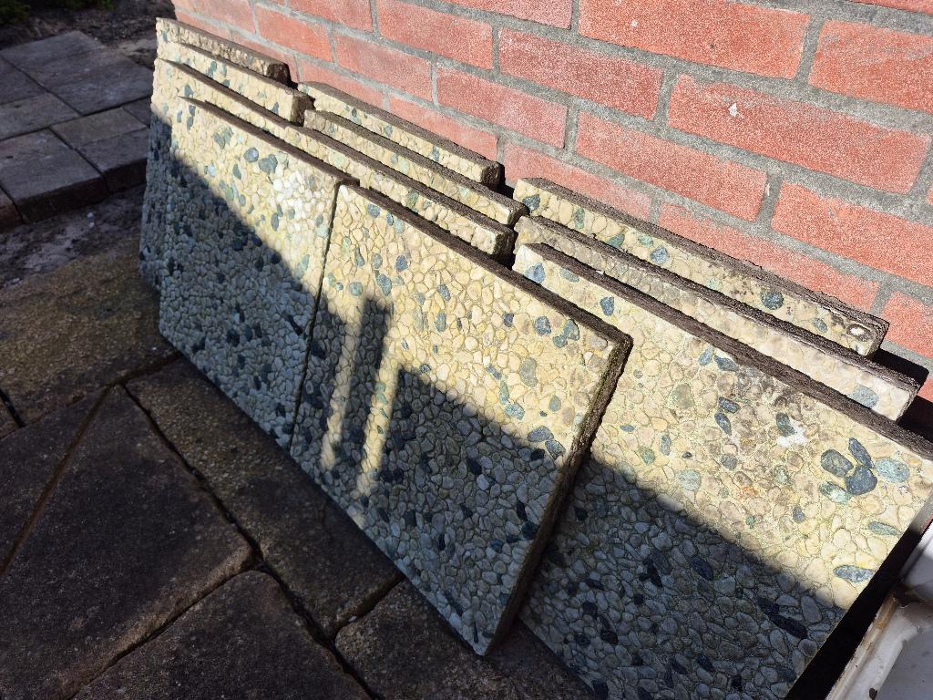 Grindtegels gratis af te halen, Tuin en Terras, Tegels en Klinkers, Ophalen, Gebruikt, Minder dan 5 m², Beton