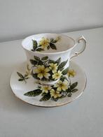 Vintage Paragon 'Flower Festival' kop en schotel, Ophalen of Verzenden
