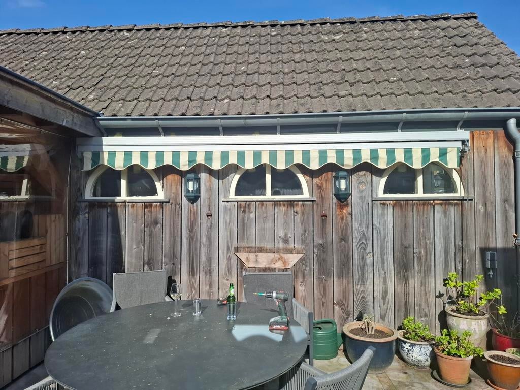 Mooi zonnescherm, Ophalen of Verzenden, Gebruikt, Knikarmscherm