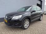 Volkswagen Tiguan 1.4 TSI Sport&Style 4Motion - Trekhaak, Auto's, Volkswagen, Gebruikt, 4 cilinders, Zwart, Origineel Nederlands