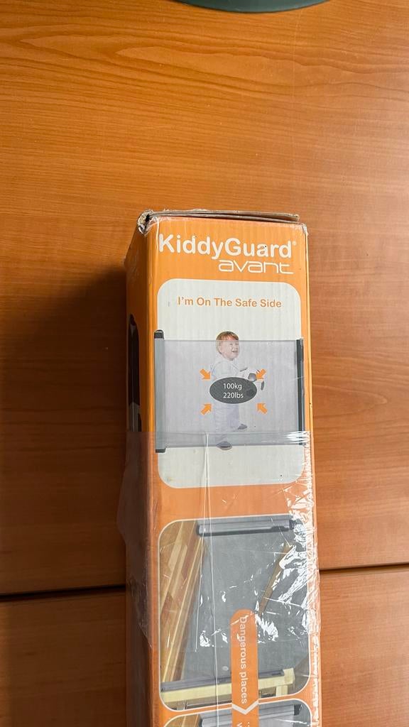 KiddyGuard Avant oprolhekje - gebruikt, Kinderen en Baby's, Traphekjes, Overige materialen, Gebruikt, Oprolhekje, Ophalen of Verzenden