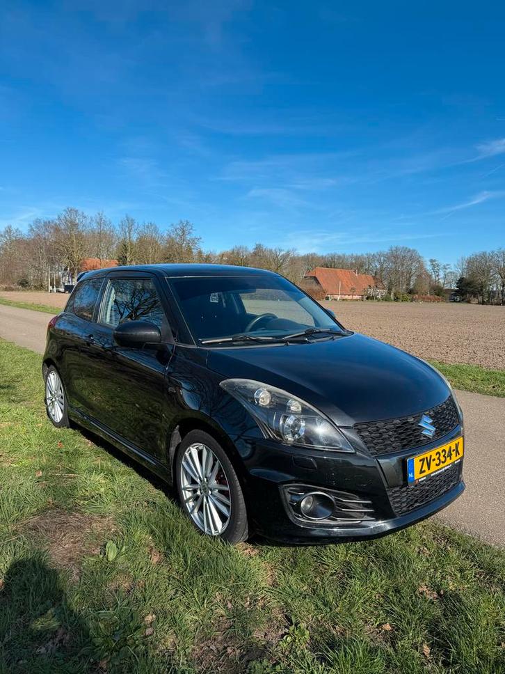 Suzuki Swift 1.6 3D Sport 2013 Zwart, Auto's, Suzuki, Particulier, Swift, Benzine, D, Hatchback, Handgeschakeld, Geïmporteerd