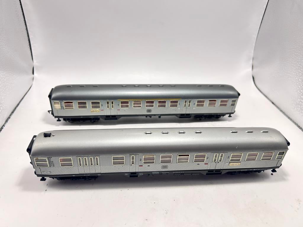 Fleischmann 2x Silberlingen van de DB, B, Gebruikt, Gelijkstroom, A