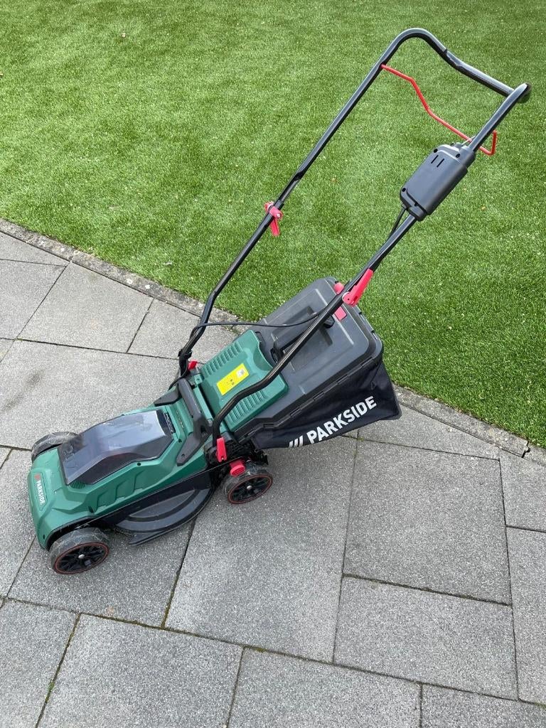 Parkside Grasmaaier en kantenmaaier op accu, Tuin en Terras, Grasmaaiers, Ophalen, Gebruikt, Accu-grasmaaier, Parkside