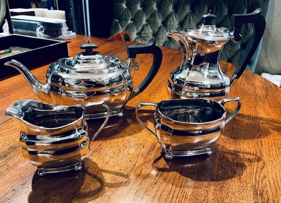 Octagonaal Engelse koffiepot, theepot, melkkan en suikerpot, Antiek en Kunst, Ophalen of Verzenden