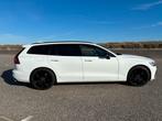 Volvo V60 T6 Recharge R-Design Black 340PK AWD I ACC I BLIS, Automaat, 4 cilinders, Leder en Stof, Wit