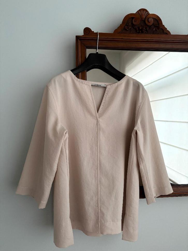 Prachtige basic top van Zenggi (S-M) **ZGAN**, Kleding | Dames, Tops, Zo goed als nieuw, Maat 36 (S), Beige, Lange mouw, Ophalen of Verzenden