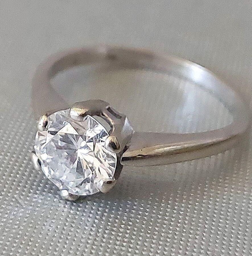 Wit gouden ring met zeer grote diamant 1.37 ct, Ophalen, Wit, Zo goed als nieuw, 17 tot 18