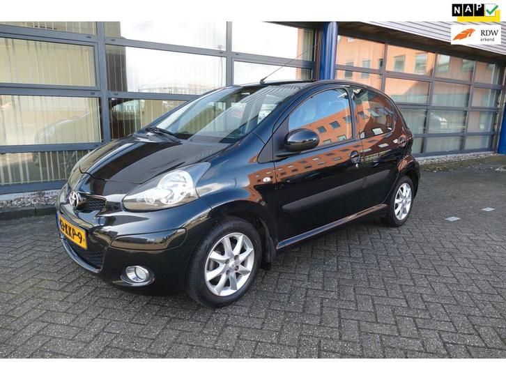 Toyota Aygo 1.0-12V Comfort Sport Airco Apk 25-3-2027 1e Eig, Auto's, Toyota, Bedrijf, Te koop, Aygo, ABS, Airbags, Airconditioning