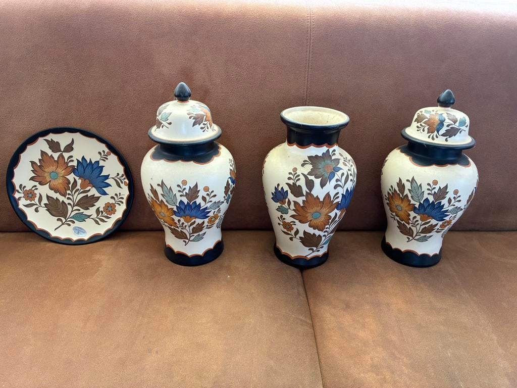 Kaststel Flora Gouda Plateel uit Nederland, Antiek en Kunst, Ophalen