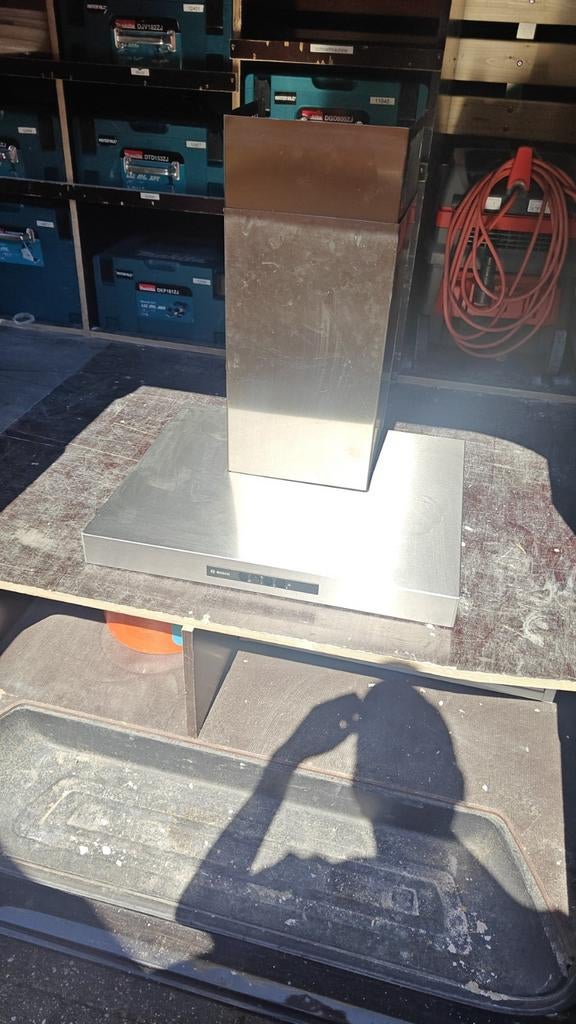 Bosch recirculatie afzuigkap, Witgoed en Apparatuur, Ophalen, Wandschouwkap, Zo goed als nieuw, Recirculatie