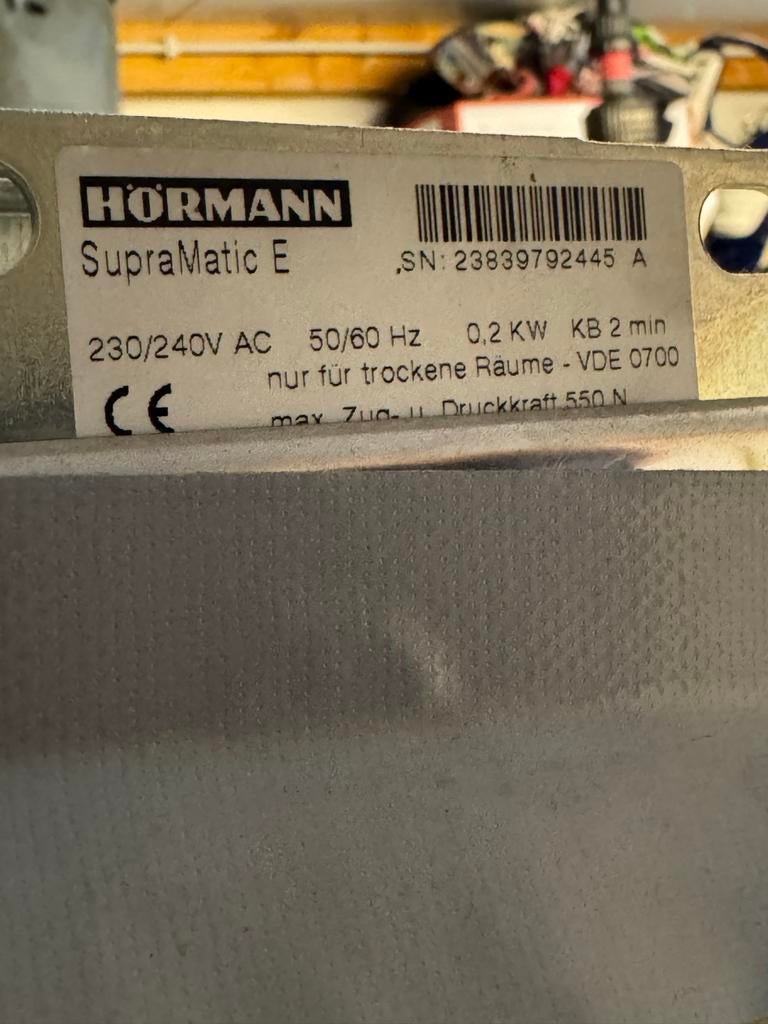Hormann SupraMatic E Garagedeur Aandrijving, Doe-het-zelf en Verbouw, Deuren en Horren, Gebruikt, 80 tot 100 cm, Garagedeur, Ophalen of Verzenden