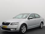 Skoda Octavia 1.2 TSI Greentech Ambition 1STE EIG / PANORAMA, Auto's, Skoda, Voorwielaandrijving, Stof, Gebruikt, Zwart