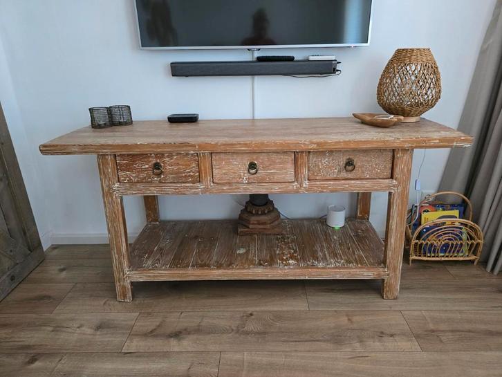 Massief houten dressoir kast landelijk., Huis en Inrichting, Tafels | Sidetables, 25 tot 50 cm, 200 cm of meer, Rechthoekig, Ophalen