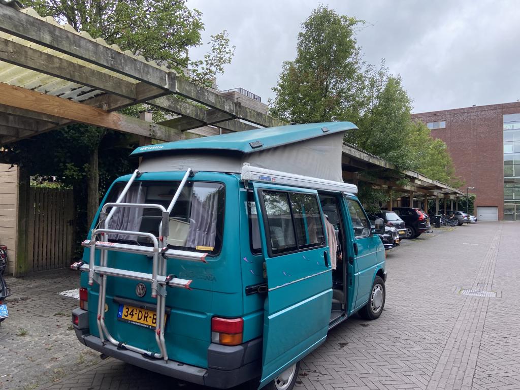 volkswagen california (1042625), Standaard zit, Volkswagen, Kluisje, Handgeschakeld