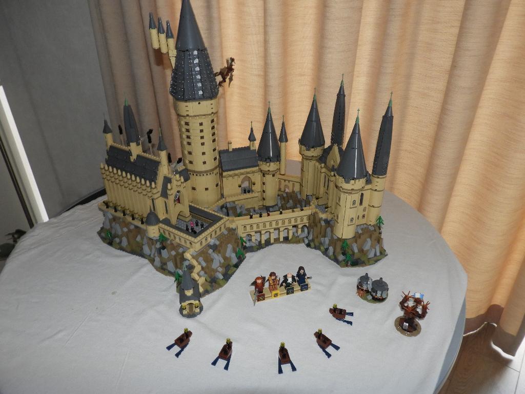 Lego 71043 Hogwarts Castle (Zweinstein), Kinderen en Baby's, Speelgoed | Duplo en Lego, Zo goed als nieuw, Lego, Complete set