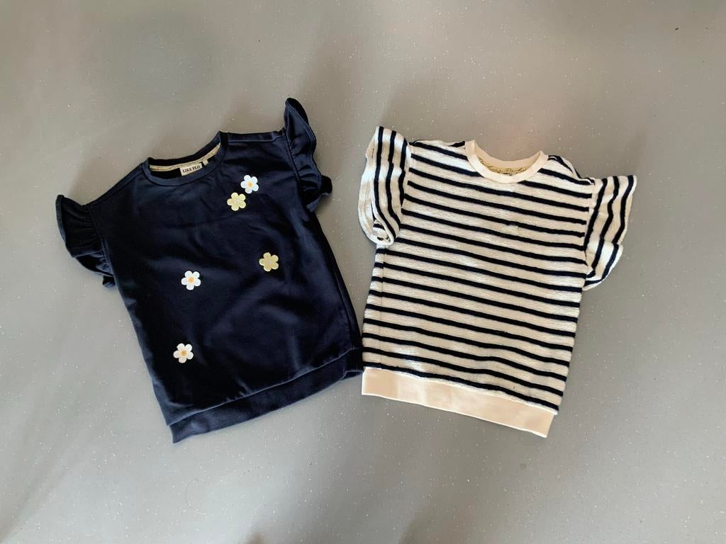 2 shirts/truitjes korte mouw en jurk Like Flo maat 134, Kinderen en Baby's, Kinderkleding | Maat 134, Ophalen of Verzenden, Zo goed als nieuw
