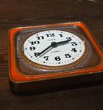 Wandklok West-Duits aardewerk Velona, Antiek en Kunst, Antiek | Klokken, Ophalen of Verzenden