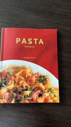 B. Jones - Verse pasta kookboek, Ophalen of Verzenden, Zo goed als nieuw, B. Jones