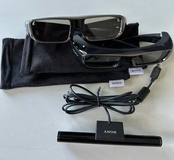 Sony 3D brillen (2 stuks) en transmitter beschikbaar voor biedingen