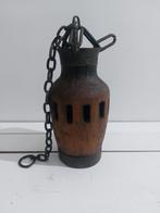 Vintage antieke hanglamp. Gemaakt van een houten as., Ophalen of Verzenden