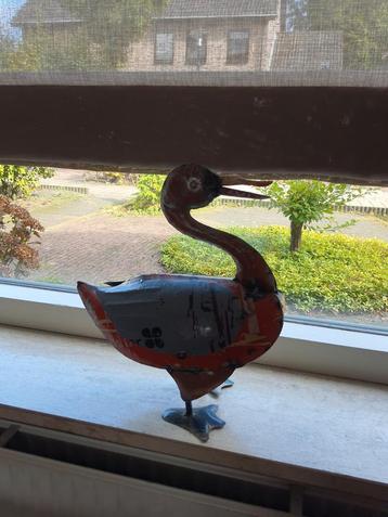 Mooie metalen/blikken eend beschikbaar voor biedingen