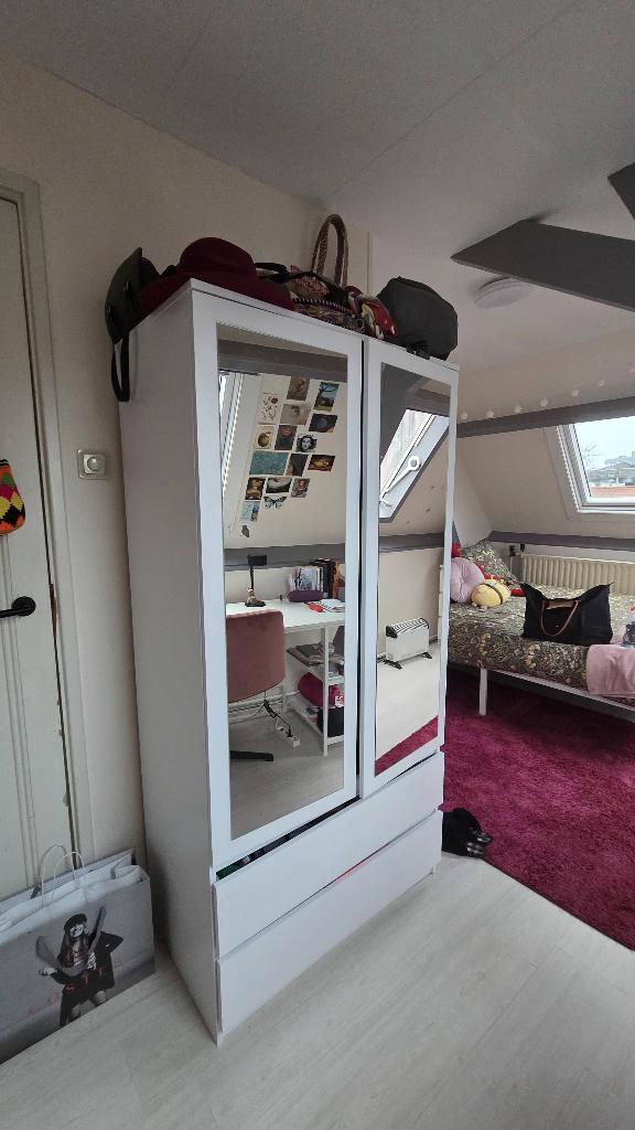 Wardrobe for sale, Huis en Inrichting, Kasten | Kledingkasten, Zo goed als nieuw, Minder dan 100 cm, 25 tot 50 cm, Met deur(en)