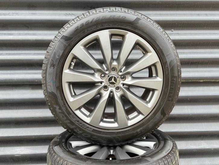 19” Orig Mercedes A253 GLC 2019 velgen Rft Winterbanden, Auto-onderdelen, Banden en Velgen, Band(en), Winterbanden, 19 inch, 235 mm