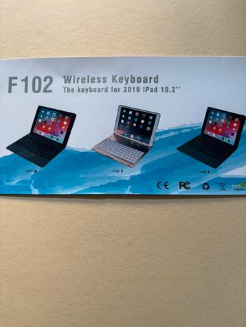 F102 Wireless Keybord zilver beschikbaar voor biedingen