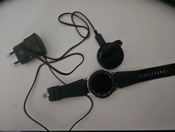 Samsung galaxy watch  beschikbaar voor biedingen