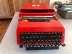 2 stuks Olivetti typemachines Ettore Sotsass, Diversen, Typemachines, Ophalen, Zo goed als nieuw