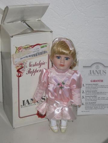 Janus Nostalgie-Puppen Porselein Pop Marina NIEUW beschikbaar voor biedingen