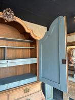 "HENDRICKX " Eiken Kabinet Dubbel Gebogen., Ophalen