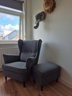 Stoel + Voetenbank / Oorfauteuil Strandmon Ikea, Ophalen, Hout, Zo goed als nieuw, Eén