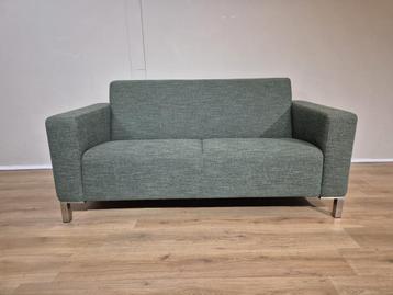 NIEUW - Montel Custom Made - 2,5 zits Bank - Groen - Design beschikbaar voor biedingen