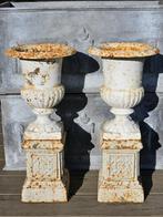 Set gietijzeren Louvre potten op sokkel, Antiek en Kunst, Ophalen of Verzenden