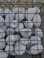 Grijs witte keien in korf. Beach pebbles genaamd, Tuin en Terras, Ophalen of Verzenden