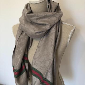 GUCCI by Fiat 500 lange GG logo Sjaal TAUPE NIEUW ORIGINEEL beschikbaar voor biedingen