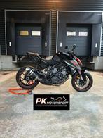 KTM 1290 Super Duke R Nieuwstaat! 1e eigenaar, Motoren, 2 cilinders, Bedrijf, Traction Control, Meer dan 35 kW