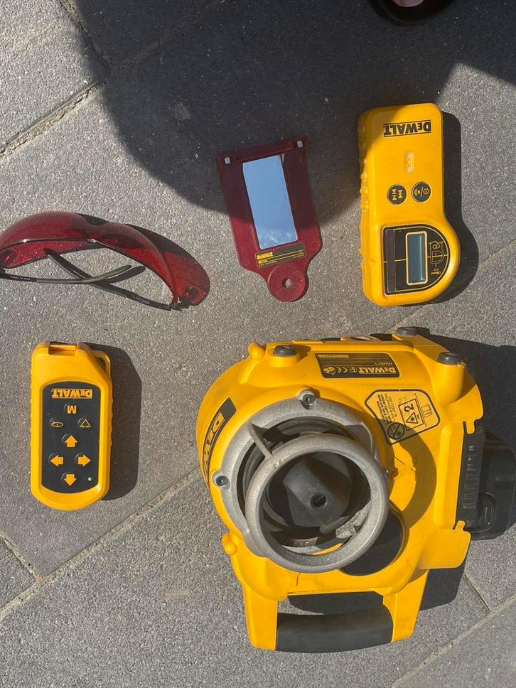 DeWalt DW077 Roterende Laser + Accessoires, Doe-het-zelf en Verbouw, Meetapparatuur, Gebruikt, Licht, Ophalen