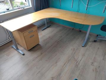 Hoekbureau IKEA Galant - afbeelding 1