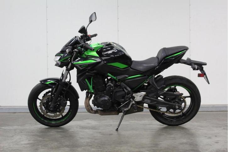 Kawasaki Z 650 rijdbare schade 2022, Motoren, Motoren | Schademotoren, Naked bike, Kawasaki, Ophalen