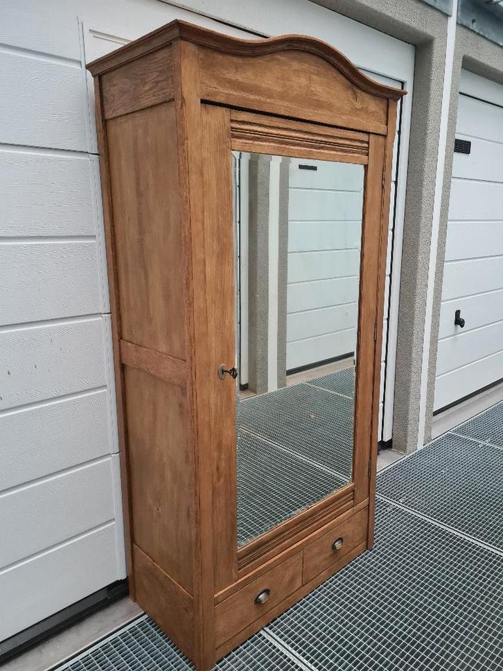 Antieke kast. Spiegelkast / eendeurskast / linnenast, Antiek en Kunst, Antiek | Meubels | Kasten, Ophalen