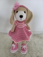 Nieuw gehaakte hond met kleding (knuffel), Ophalen of Verzenden, Nieuw