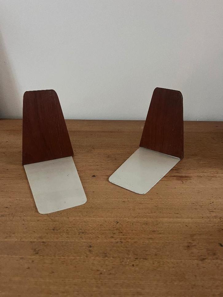 Kai Kristiansen boekensteunen set van 2 - teak hout, Huis en Inrichting, Woonaccessoires | Wandplanken en Boekenplanken, Gebruikt