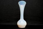 Murano - Vincenzo Nason - opaal glas vaasje, Antiek en Kunst, Ophalen