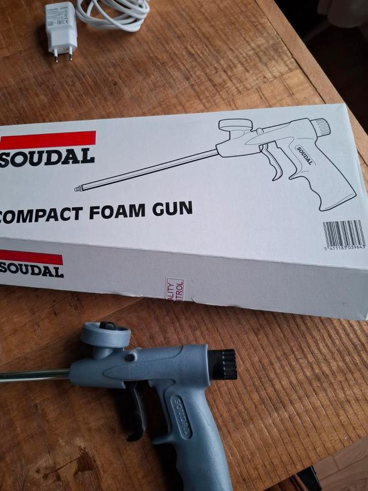 Soudal PUR Pistool Nieuw., Doe-het-zelf en Verbouw, Gereedschap | Handgereedschap, Nieuw, Ophalen of Verzenden