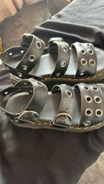 Dr martens sandaal 39, Kleding | Dames, Schoenen, Ophalen of Verzenden, Zo goed als nieuw, Zwart, Sandalen of Muiltjes